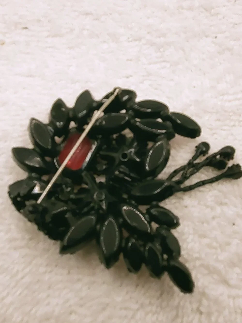 1 Black Rose Brooch, item # B- 1182,.  wt. 31 grams.